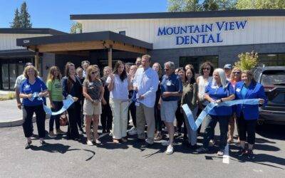 Mountain View Dental Ribbon Cutting